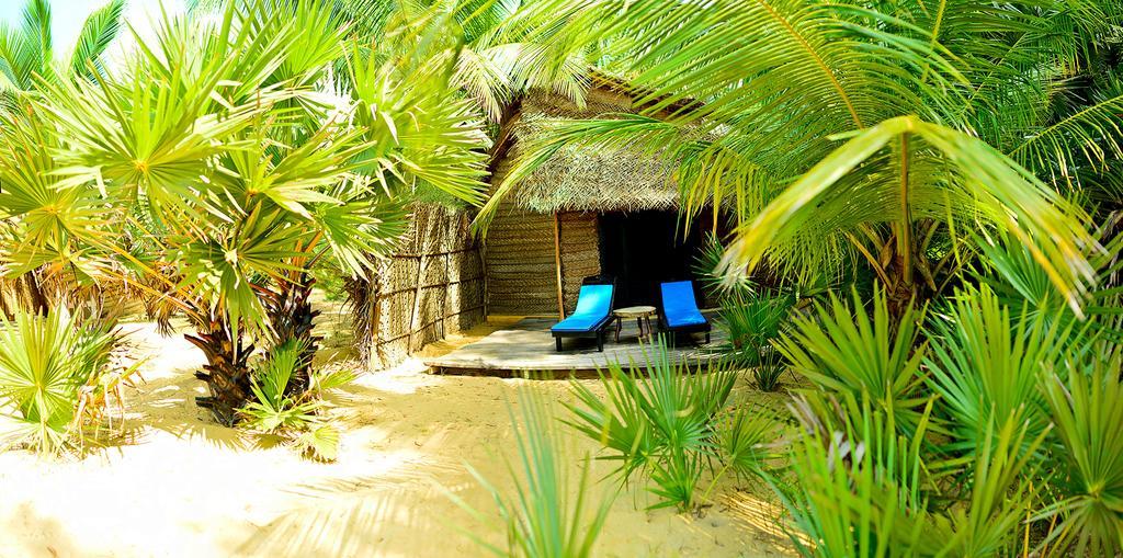 Palagama Beach Etalai Exteriör bild
